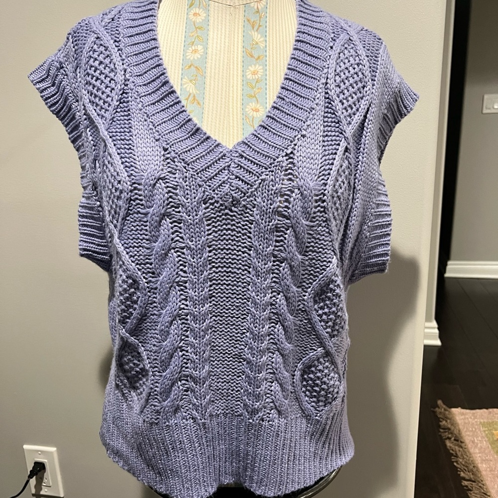 Crotchet knit colorful plaid sweater vest
